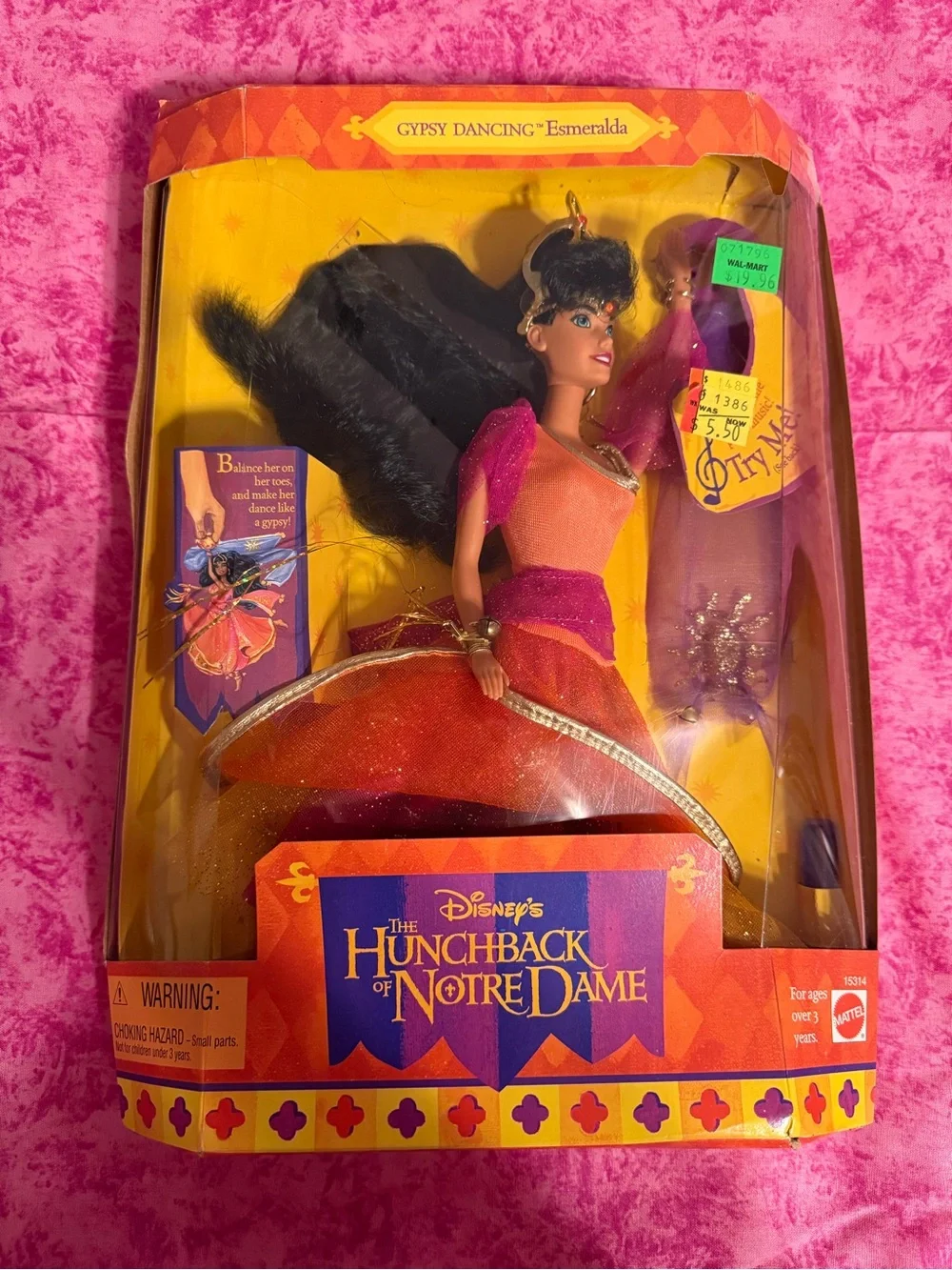 Disney Hunchback of Notre Dame Esmeralda Doll & Flight Barbie 15314 NRFB Gypsy